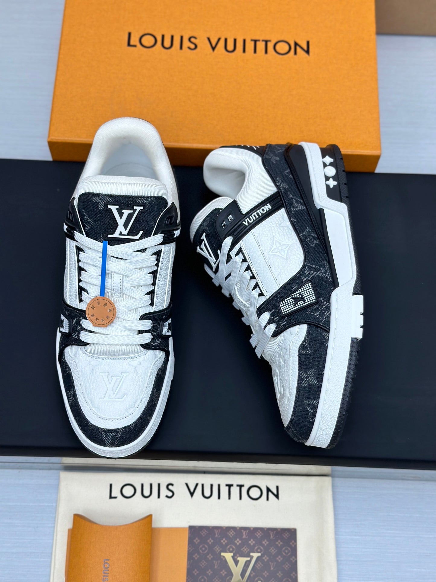 LV shoes black