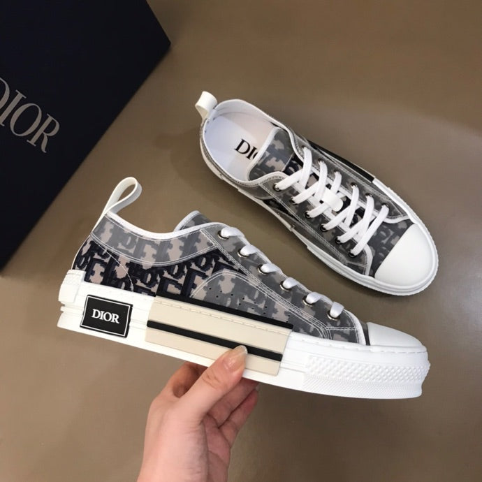 Dior black shoes low top